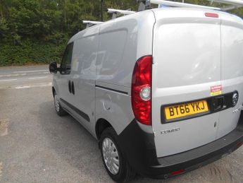 Vauxhall Combo 2017 L1H1 2000 CDTI ECOFLEX S/S NO VAT