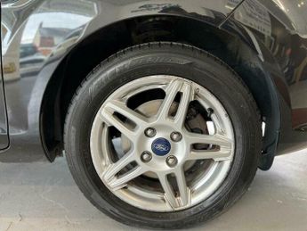 Ford Fiesta 1.6 Zetec Powershift Euro 5 5dr