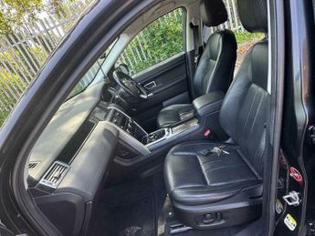 Land Rover Discovery Sport 2.0 TD4 HSE Black Auto 4WD Euro 6 (s/s) 5dr