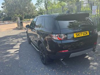 Land Rover Discovery Sport 2.0 TD4 HSE Black Auto 4WD Euro 6 (s/s) 5dr