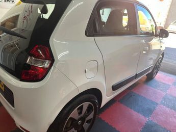 Renault Twingo 1.0 SCe Play Hatchback 5dr Petrol Manual Euro 6 (70 ps)