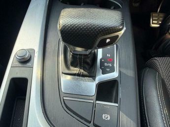 Audi A4 Avant 2.0 TDI ultra S line S Tronic Euro 6 (s/s) 5dr