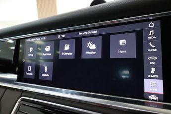 Porsche Panamera 4 SPORT TURISMO PDK