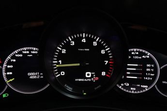 Porsche Panamera 4 SPORT TURISMO PDK
