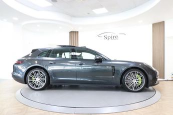Porsche Panamera 4 SPORT TURISMO PDK