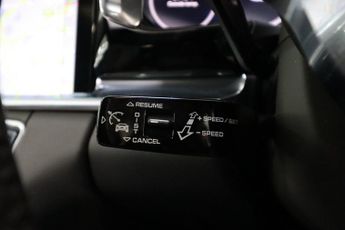 Porsche Panamera 4 SPORT TURISMO PDK