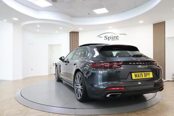 Porsche Panamera 4 SPORT TURISMO PDK