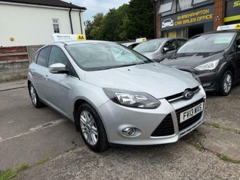 Ford Focus 1.0T EcoBoost Titanium Hatchback 5dr Petrol Manual Euro 5 (s/s) 