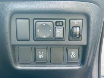 Nissan Juke N-CONNECTA XTRONIC