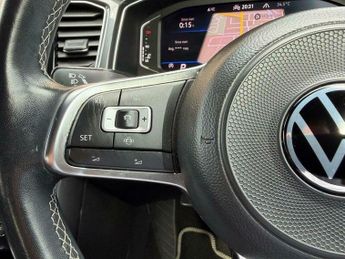 Volkswagen T-Roc 1.5 TSI EVO R-Line DSG Euro 6 (s/s) 5dr