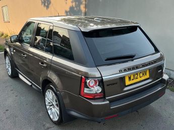 Land Rover Range Rover Sport 3.0 SD V6 HSE SUV 5dr Diesel Auto 4WD Euro 5 (255 bhp)