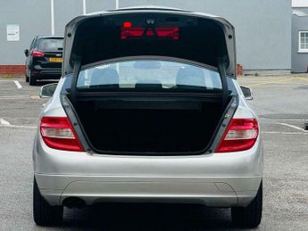 Mercedes-Benz C Class 1.6 C180K BlueEfficiency Sport Auto Euro 4 4dr