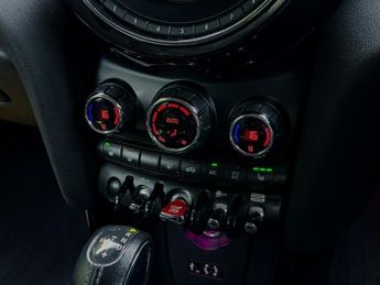 MINI Hatch 1.5 Cooper Auto (s/s) 136 Bhp | JCW Sport Pack _ Chili Pack _ He
