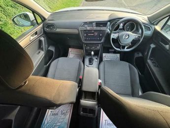 Volkswagen Tiguan 2.0 TDI SE Nav DSG 4Motion Euro 6 (s/s) 5dr
