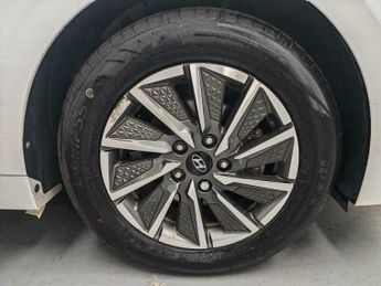 Hyundai Ioniq 38.3kWh Premium Auto 5dr