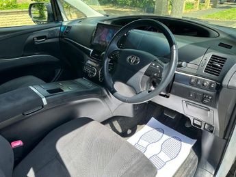 Toyota Estima 2.4+HYBRID+TWIN SUNROOF+1YR WARRANTY BIMTA+CARVX+4 B GRADE