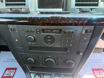 Vauxhall Signum 2.2i 16v Elite 5dr
