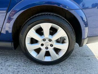 Vauxhall Signum 2.2i 16v Elite 5dr