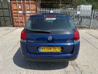 Vauxhall Signum 2.2i 16v Elite 5dr