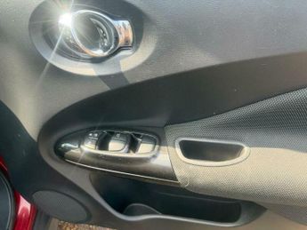 Nissan Juke 1.6 N-Connecta XTRON Euro 6 5dr