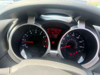 Nissan Juke 1.6 N-Connecta XTRON Euro 6 5dr