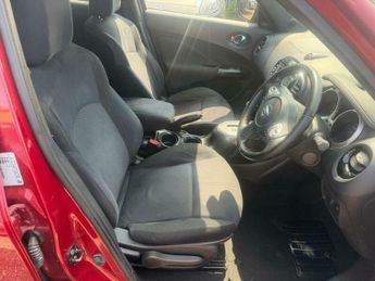 Nissan Juke 1.6 N-Connecta XTRON Euro 6 5dr