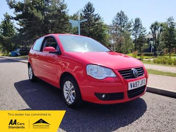 Volkswagen Polo 1.4 S Hatchback 3dr Petrol Automatic (165 g/km, 79 bhp)