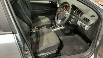 Vauxhall Astra 1.6i 16v SXi 5dr