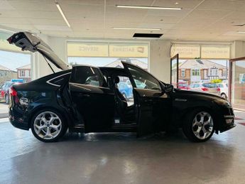 Ford Mondeo 2.0 TDCi Titanium X Sport Powershift Euro 5 5dr