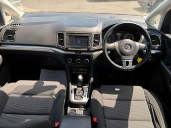 Volkswagen Sharan 1.4 TSI BlueMotion Tech SE Nav MPV 5dr DSG Euro 6 s/s (150ps)