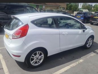 Ford Fiesta 1.25 Zetec Hatchback 3dr Petrol Manual Euro 6 (82 ps)