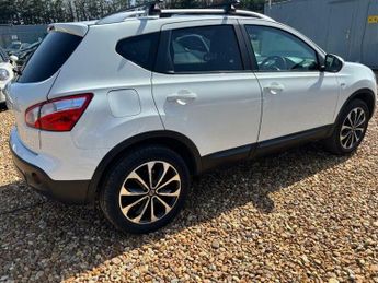 Nissan Qashqai 1.6 n-tec 2WD Euro 5 5dr