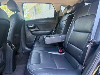 Kia Niro 1.6 GDi 8.9kWh 3 DCT Euro 6 (s/s) 5dr