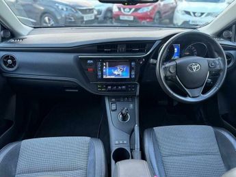 Toyota Auris 1.8 VVT-h Excel CVT Euro 6 (s/s) 5dr (Safety Sense)
