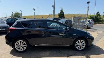Toyota Auris 1.8 VVT-h Excel CVT Euro 6 (s/s) 5dr (Safety Sense)