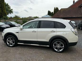 Chevrolet Captiva 2.2 VCDi LTZ 4WD Euro 5 5dr (7 Seats)