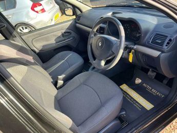 Renault Clio 1.4 16v Expression 5dr