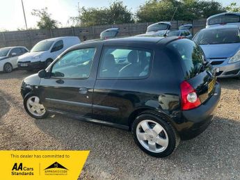 Renault Clio 1.4 16v Expression 3dr