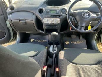 Toyota Yaris 1.3 VVT-i T Spirit 5dr
