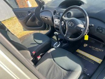 Toyota Yaris 1.3 VVT-i T Spirit 5dr
