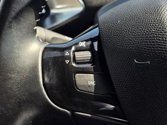 Peugeot 308 1.2 PureTech Allure EAT Euro 6 (s/s) 5dr