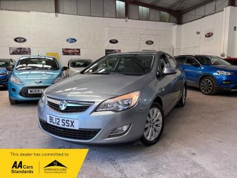 Vauxhall Astra 1.6 16v Exclusiv Hatchback 5dr Petrol Manual Euro 5 (115 ps)
