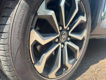 Toyota Yaris DESIGN (1 OWNER!!)