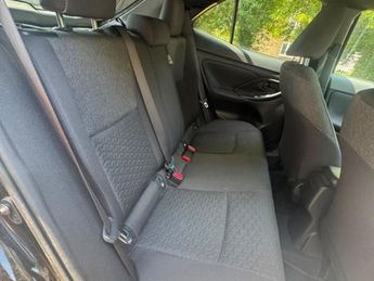 Toyota Yaris DESIGN (1 OWNER!!)