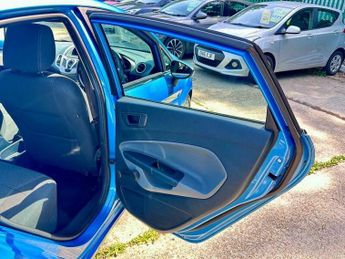 Ford Fiesta 1.4 Zetec 5dr