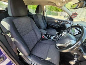 Nissan Qashqai 1.2 DIG-T Acenta 2WD Euro 5 (s/s) 5dr
