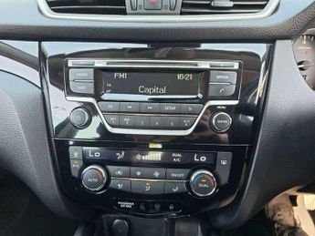 Nissan Qashqai 1.2 DIG-T Acenta 2WD Euro 5 (s/s) 5dr