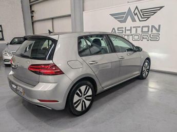 Volkswagen Golf 35.8kWh e-Golf Auto 5dr