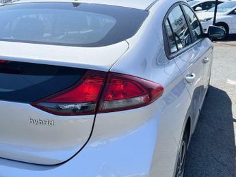 Hyundai Ioniq 1.6 h-GDi SE DCT Euro 6 (s/s) 5dr