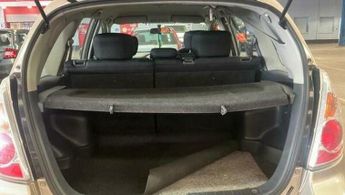 Suzuki Liana 1.6 GLX 5dr